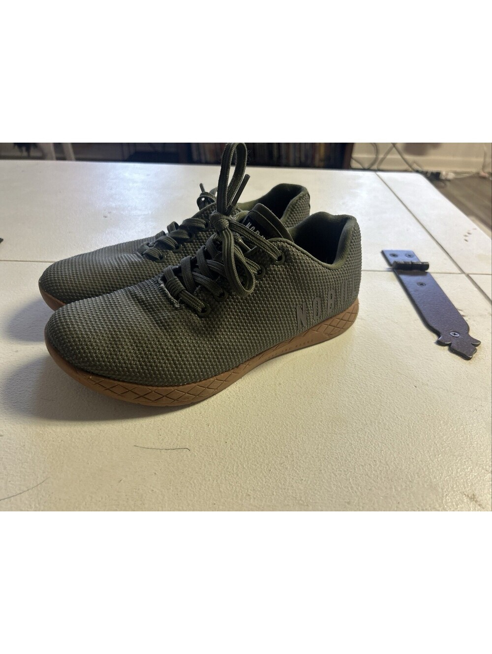 No Bull Trainer Superfabric Shoes Men 6/ Women 7.5 Olive Army Green Gum Bottom